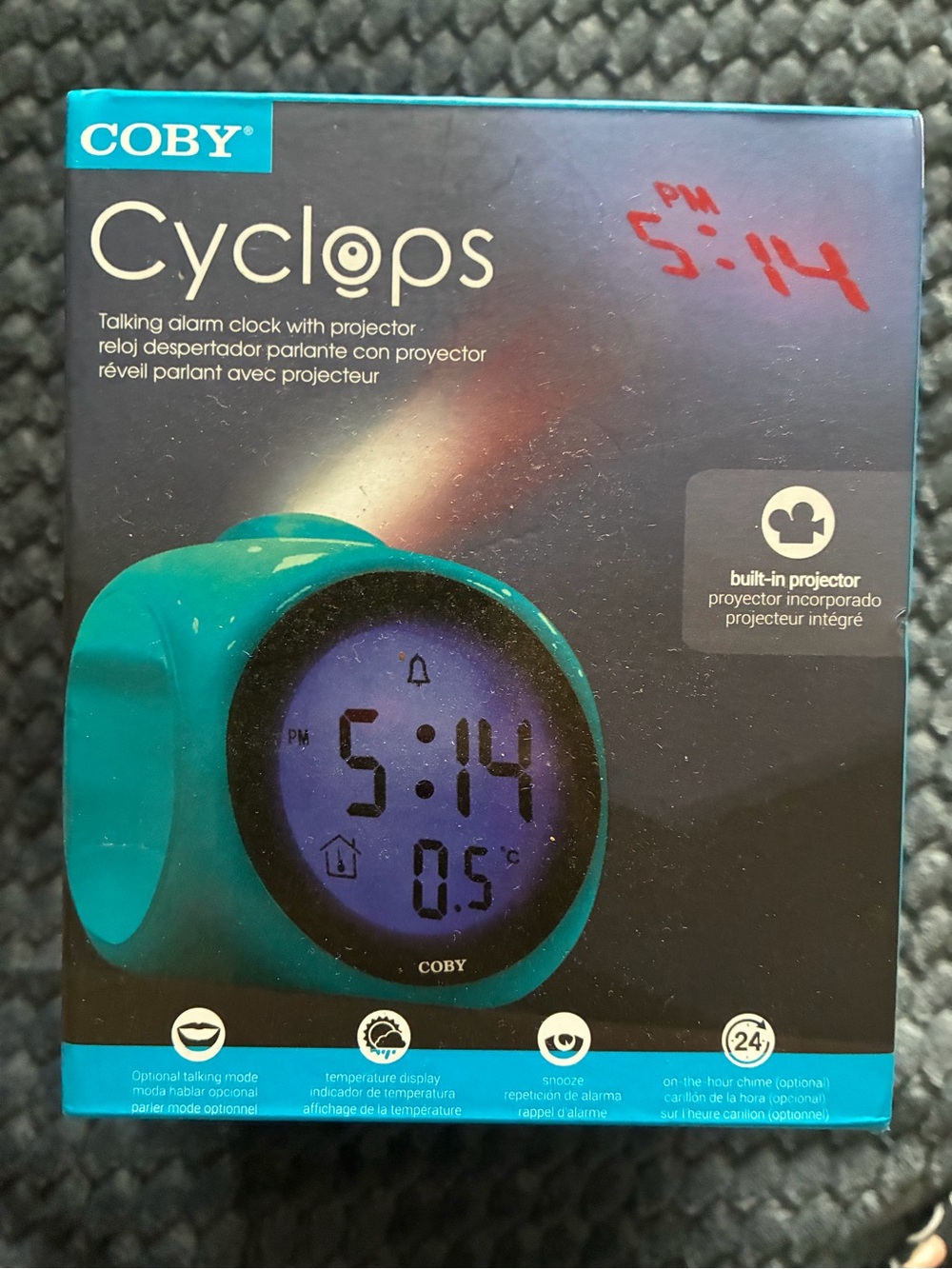 COBY Cyclops Talking Alarm Clock with Projector